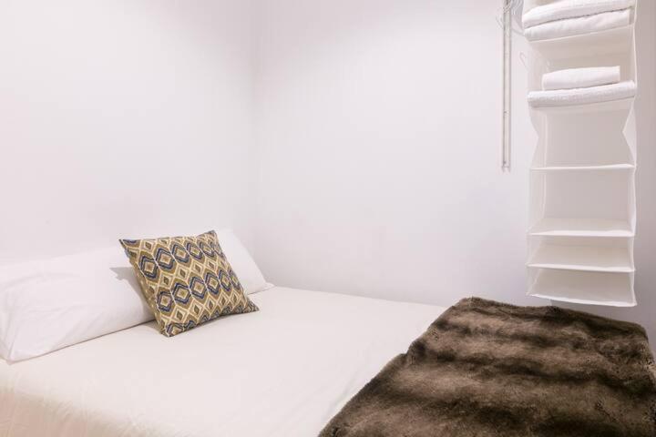 Cozy In Heart Of Bairro Alto Apartment Lisbon